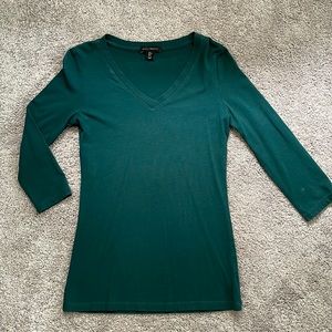V Neck 3/4 Length Long Sleeve Shirt